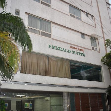 เอมเมอรัลด์ สวีท บาย กัลลาเต Hotel บังกาลอร์ ภายนอก รูปภาพ